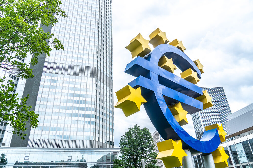 BCE: Tassi d’interesse invariati a luglio, ma possibili rialzi in arrivo