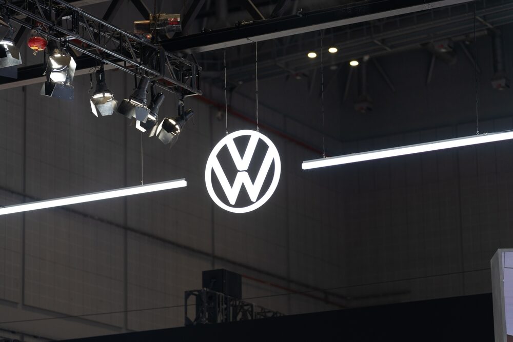 Volkswagen in trattative con JSW per cessione quote in India