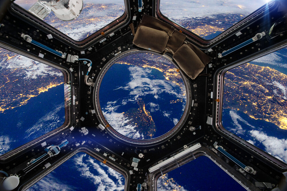 Detriti spaziali nell'orbita terrestre
